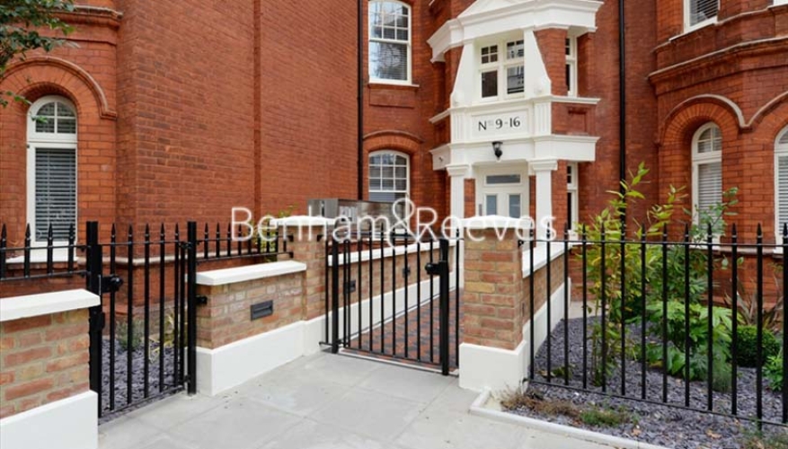 2  bedrooms flat to rent in Ravenscourt Park, Hammersmith, W6-image 5