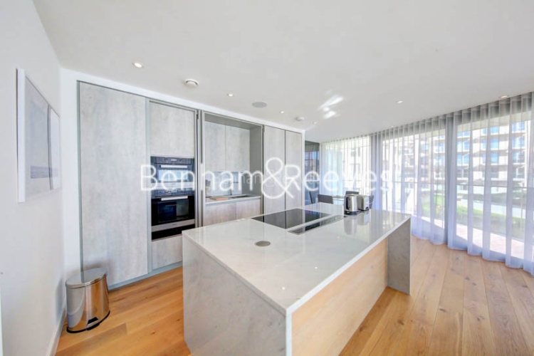 2 bedrooms flat to rent in Parr's Way, Hammersmith, W6-image 2