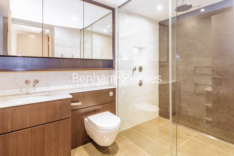 3 bedroom(s) flat to rent in Faulkner house, Hammersmith, W6, London