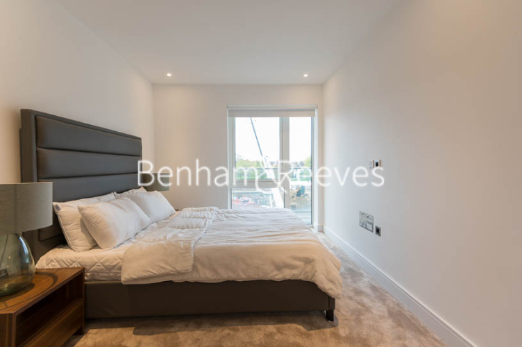 1 bedroom(s) flat to rent in Faulkner House, Fulham Reach, W6-image 12