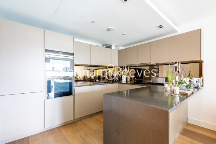 2  bedrooms flat to rent in Tierney Lane, Fulham Reach, W6-image 2