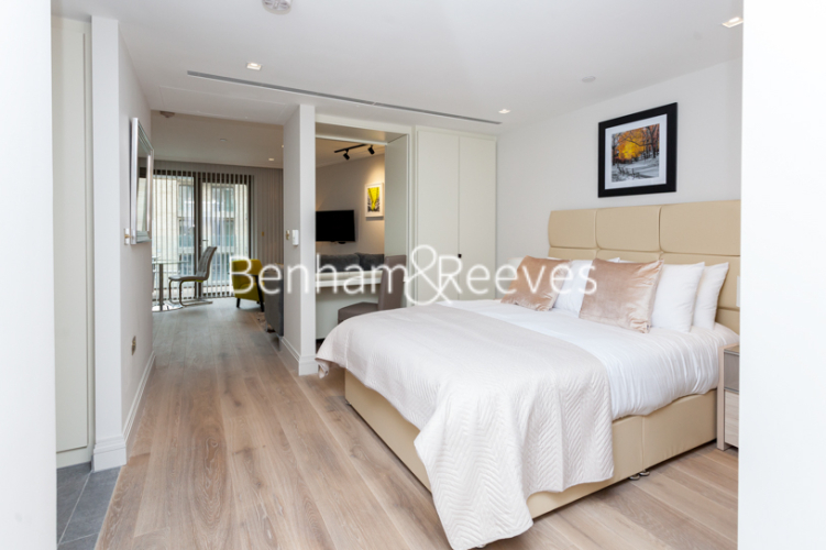 Studio flat to rent in Crisp Road, Hammersmith, W6-image 7