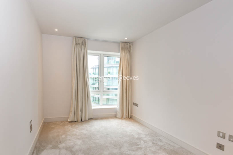2  bedrooms flat to rent in Regatta Lane, Hammersmith, W6-image 5
