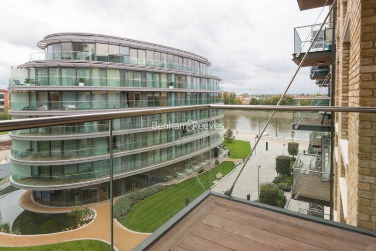2  bedrooms flat to rent in Regatta Lane, Hammersmith, W6-image 10