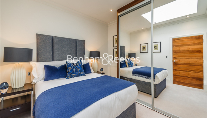 2  bedrooms flat to rent in Palace Wharf, Hammersmith, W6-image 3
