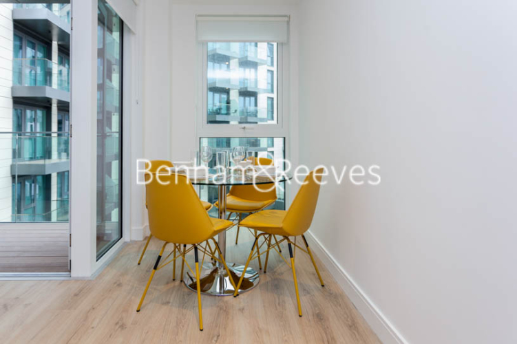 2  bedrooms flat to rent in Glenthorne Road, Hammersmith, W6-image 3