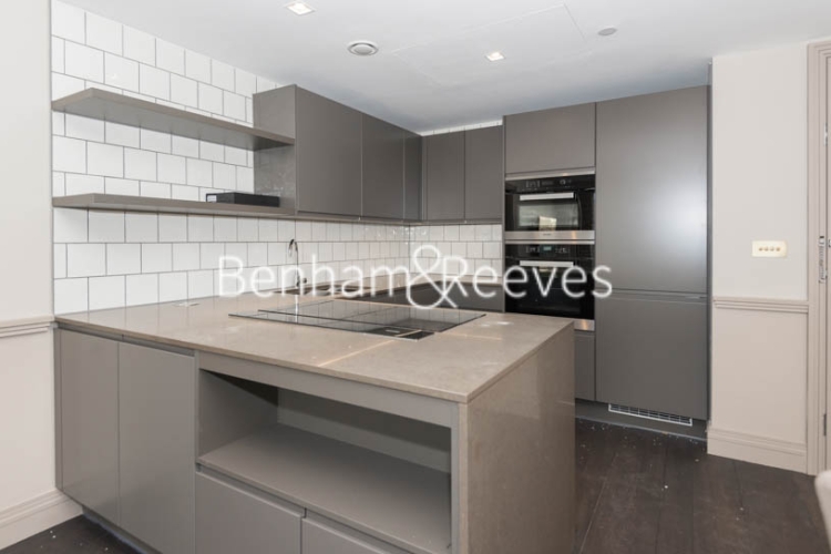 1  bedroom flat to rent in Queens Wharf, Hammersmith, W6-image 2