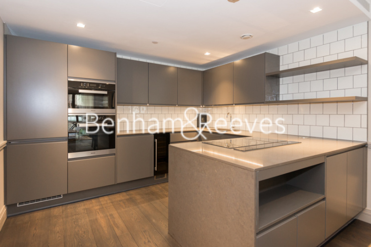 2  bedrooms flat to rent in Queens Wharf, Hammersmith, W6-image 2