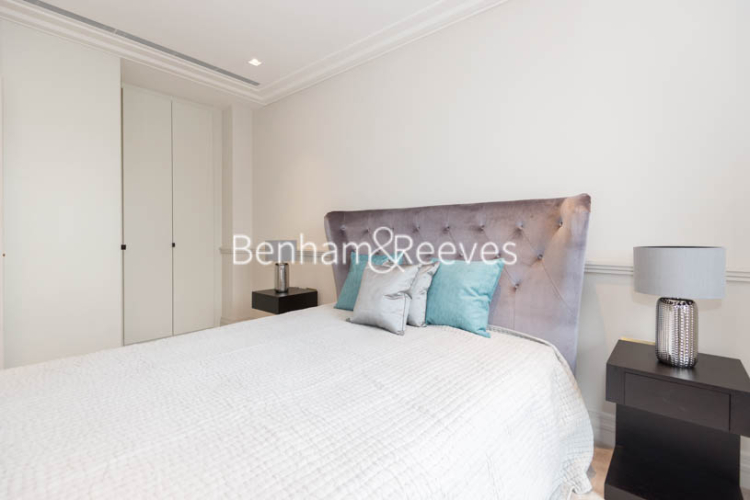 1 bedroom flat to rent in Crisp Road, Hammersmith, W6-image 9
