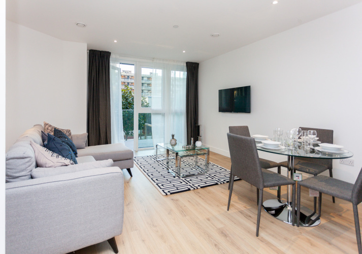 2 bedrooms flat to rent in Sovereign Court, Hammersmith, W6-image 1