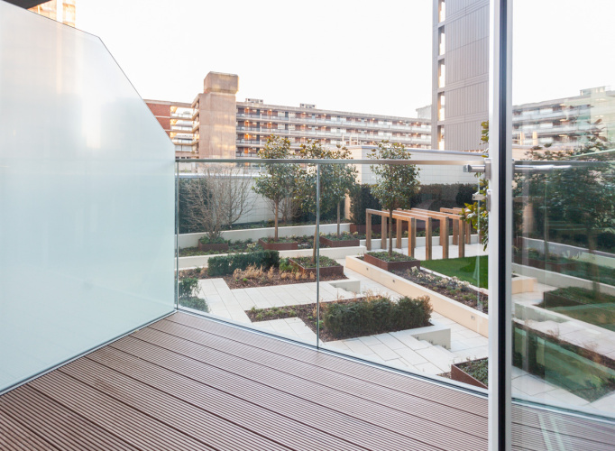 2  bedrooms flat to rent in Sovereign Court, Hammersmith, W6-image 12