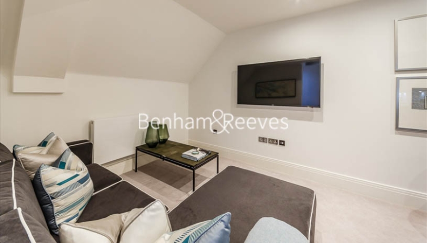 2  bedrooms flat to rent in Palace Wharf, Hammersmith, W6-image 1