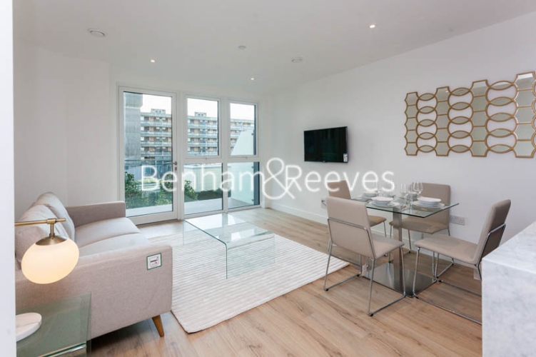 2 bedrooms flat to rent in Sovereign Court, Hammersmith, W6-image 1