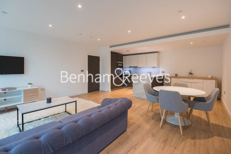 2  bedrooms flat to rent in Sovereign Court, Hammersmith, W6-image 6