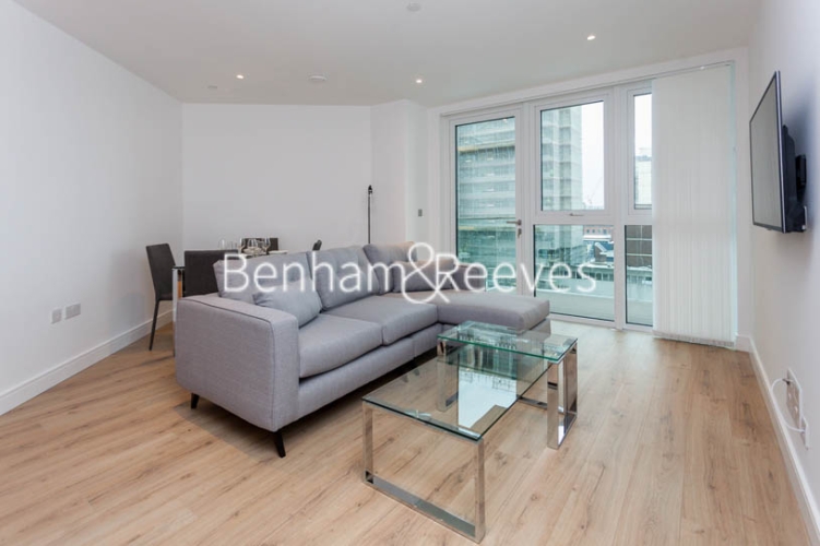 2 bedrooms flat to rent in Sovereign Court, Hammersmith, W6-image 1