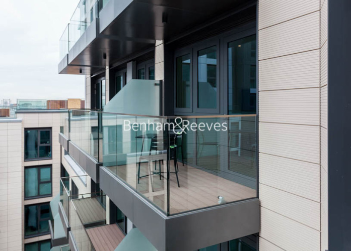 2 bedrooms flat to rent in Sovereign Court, Hammersmith, W6-image 11