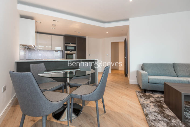 2  bedrooms flat to rent in Sovereign Court, Hammersmith, W6-image 3