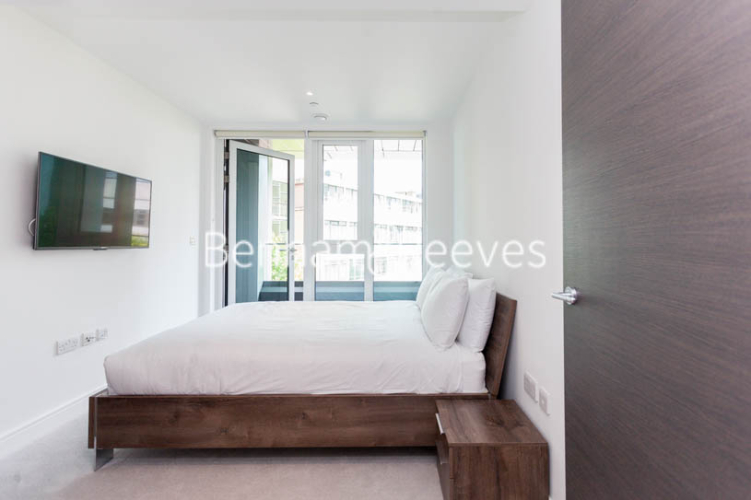 1 bedroom flat to rent in Beadon Road, Hammersmith, W6-image 8