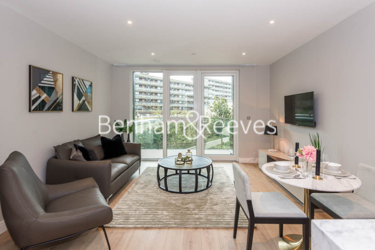 1  bedroom flat to rent in Sovereign Court, Hammersmith, W6-image 1