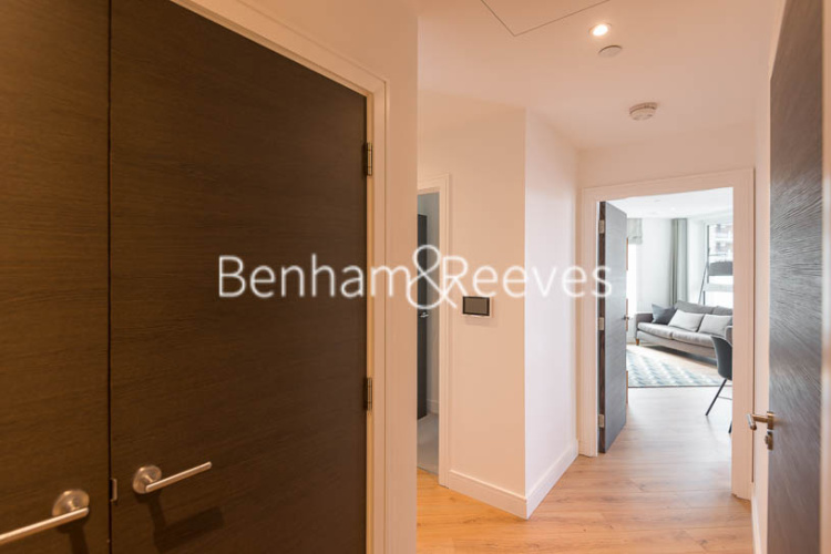 2  bedrooms flat to rent in Sovereign Court, Hammersmith, W6-image 5