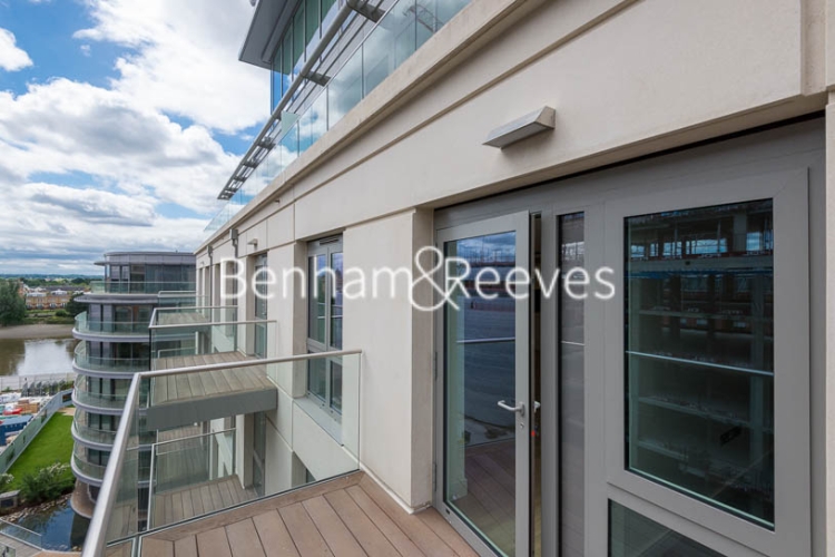 3  bedrooms flat to rent in Fulham Reach, Hammersmith, W6-image 5