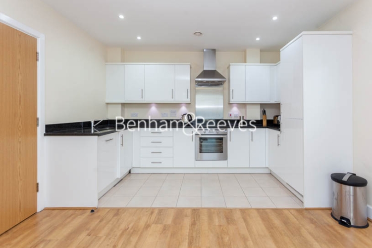 2  bedrooms flat to rent in Glenthorne Road, Hammersmith, W6-image 2