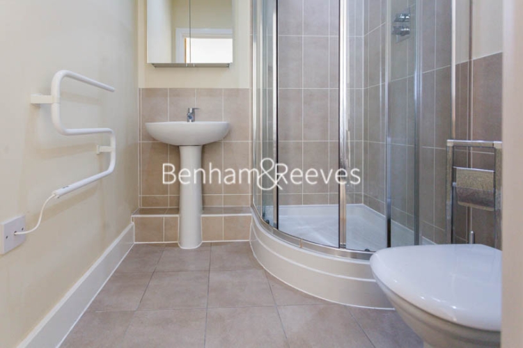 2  bedrooms flat to rent in Glenthorne Road, Hammersmith, W6-image 8