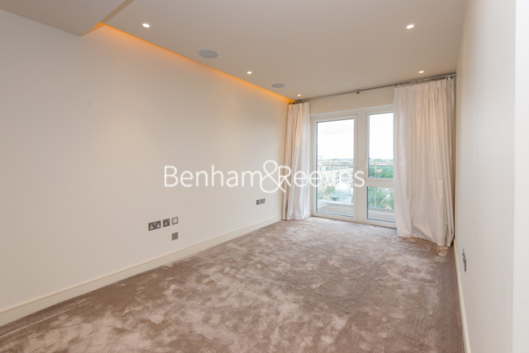 2 bedrooms flat to rent in Parr's Way, Hammersmith, W6-image 8
