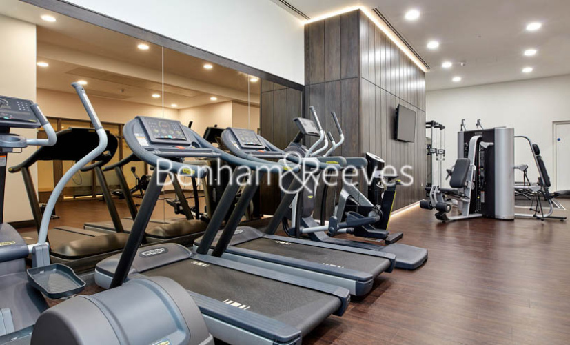 2  bedrooms flat to rent in Sovereign Court, Hammersmith, W6-image 8