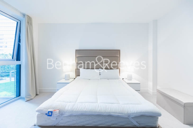 2 bedrooms flat to rent in Sovereign Court, Hammersmith, W6-image 3