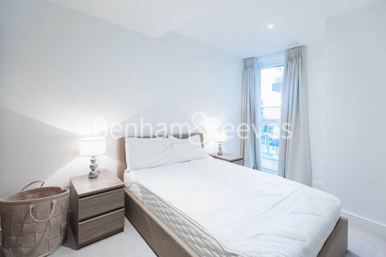 2 bedrooms flat to rent in Sovereign Court, Hammersmith, W6-image 16