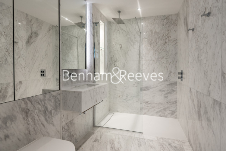 3  bedrooms flat to rent in Sovereign Court, Hammersmith, W6-image 4