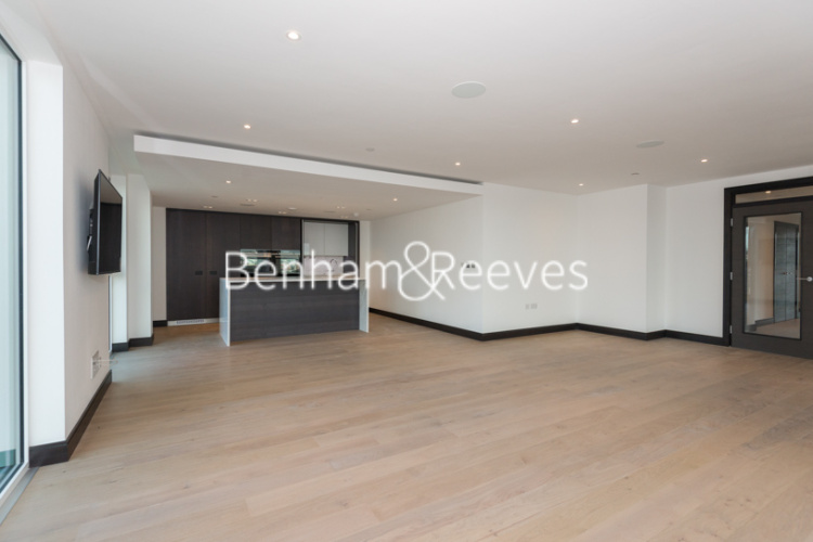 3  bedrooms flat to rent in Sovereign Court, Hammersmith, W6-image 13