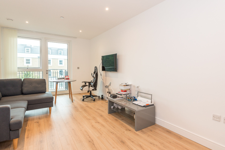 1  bedroom flat to rent in Sovereign Court, Hammersmith, W6-image 7