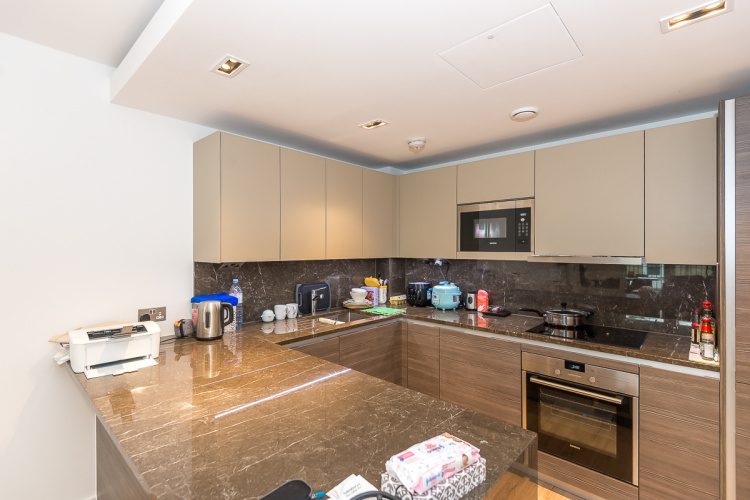 1  bedroom flat to rent in Sovereign Court, Hammersmith, W6-image 8