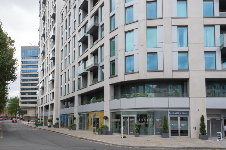 1  bedroom flat to rent in Sovereign Court, Hammersmith, W6-image 12
