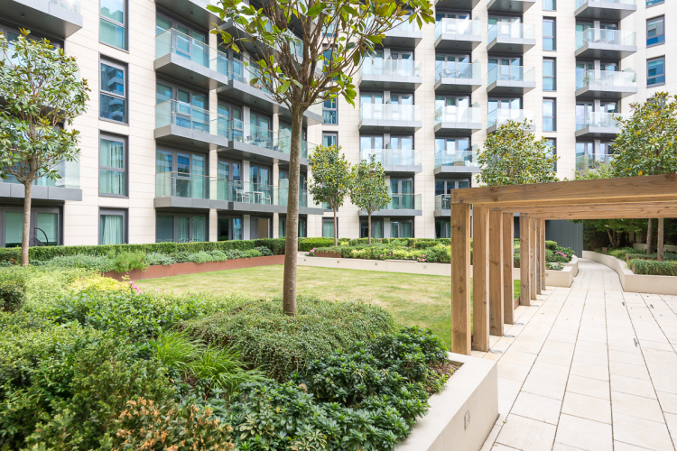 1  bedroom flat to rent in Sovereign Court, Hammersmith, W6-image 13