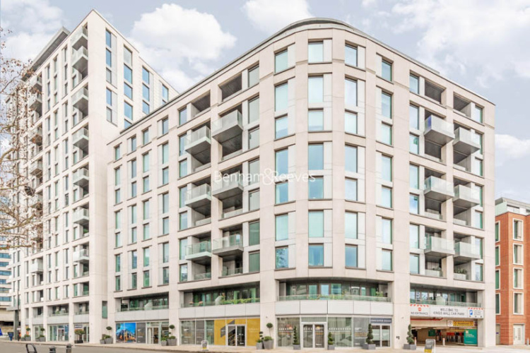 3  bedrooms flat to rent in Sovereign Court, Hammersmith, W6-image 7
