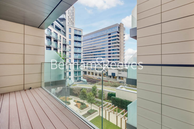 5  bedrooms flat to rent in Sovereign Court, Hammersmith, W6-image 5