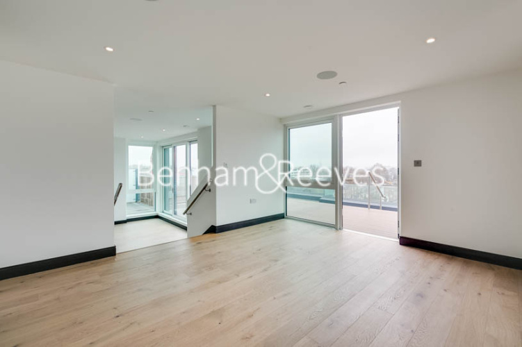 5 bedrooms flat to rent in Sovereign Court, Hammersmith, W6-image 14