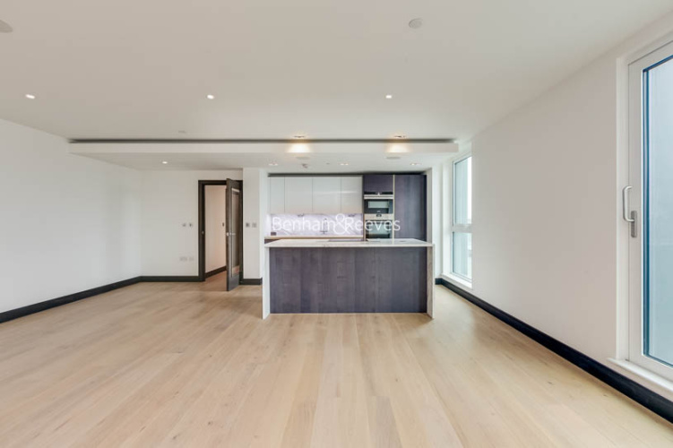 3  bedrooms flat to rent in Sovereign Court, Hammersmith, W6-image 3