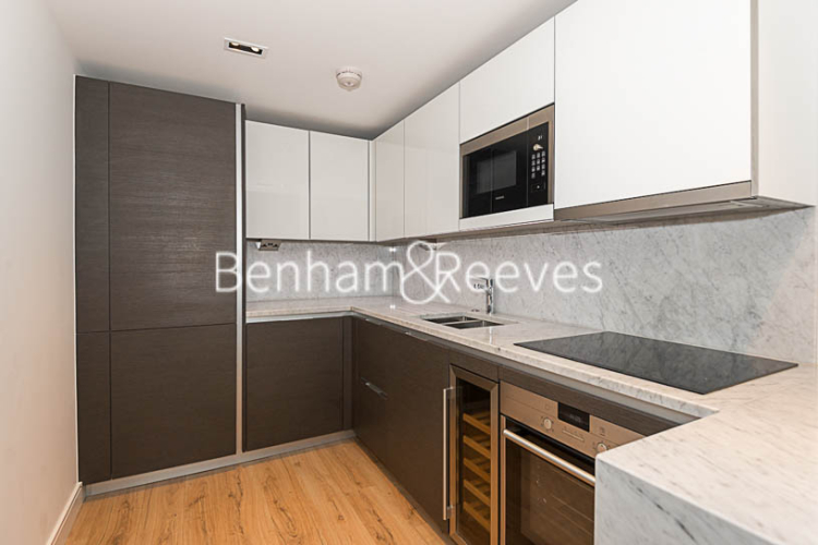 1  bedroom flat to rent in Sovereign Court, Hammersmith, W6-image 2