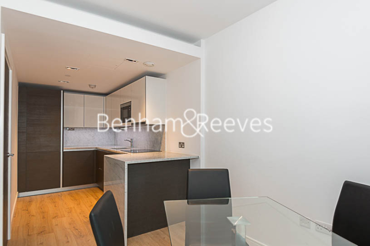1  bedroom flat to rent in Sovereign Court, Hammersmith, W6-image 9
