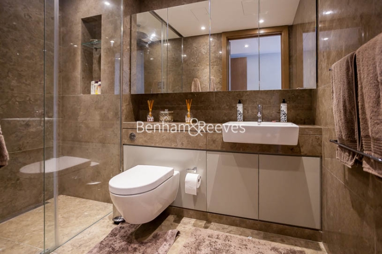 3 bedrooms flat to rent in Goldhurst House, Fulham Reach, W6-image 8