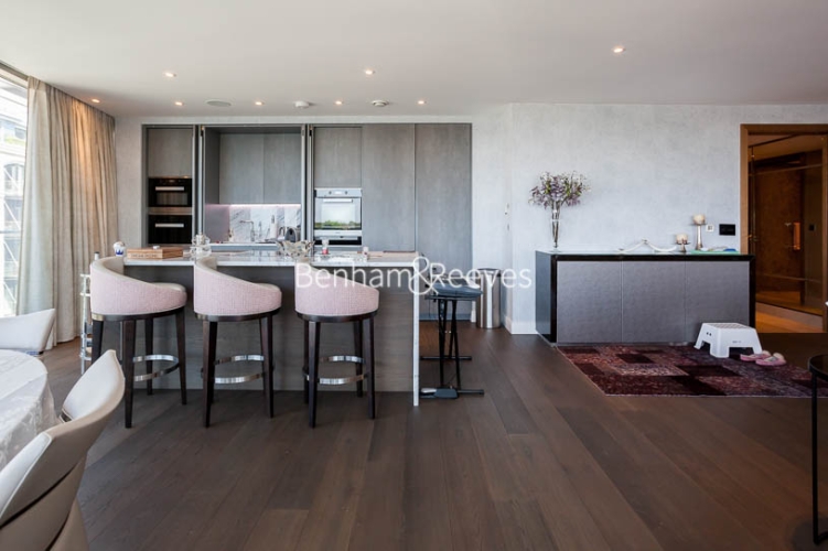 3  bedrooms flat to rent in Goldhurst House, Fulham Reach, W6-image 13