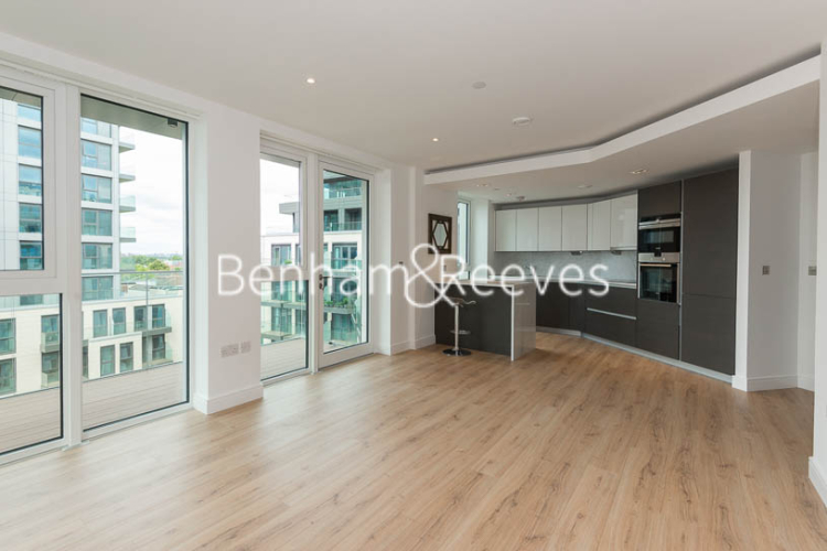 2 bedrooms flat to rent in Sovereign Court, Beadon Road, W6-image 1
