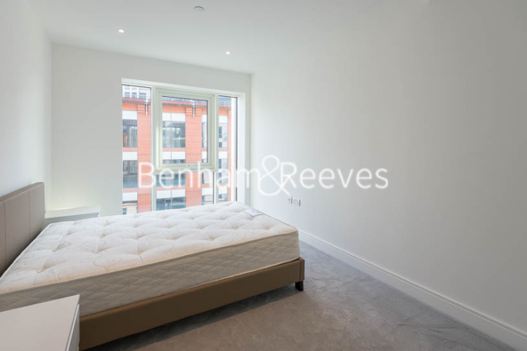 2  bedrooms flat to rent in Fulham Reach, Hammersmith, W6-image 12