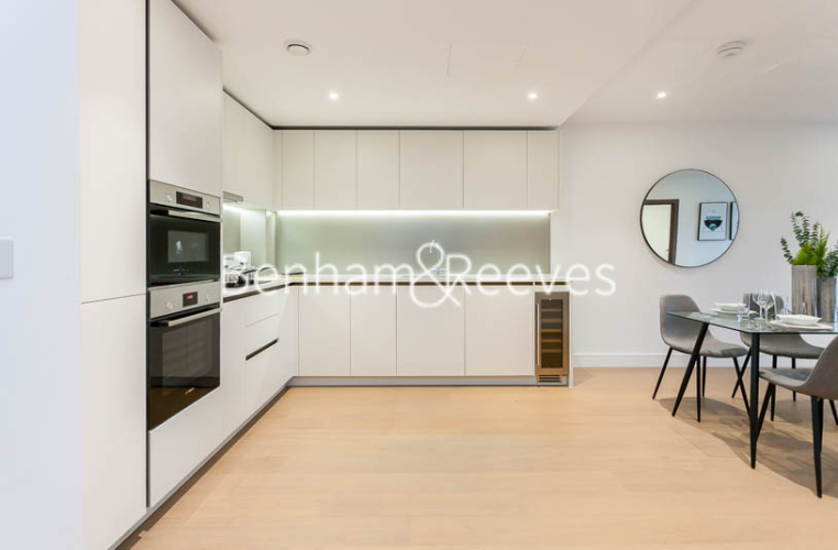 1  bedroom flat to rent in Fulham Reach, Hammersmith, W6-image 2