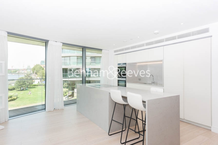 3 bedrooms flat to rent in Parr's Way, Hammersmith, W6-image 7