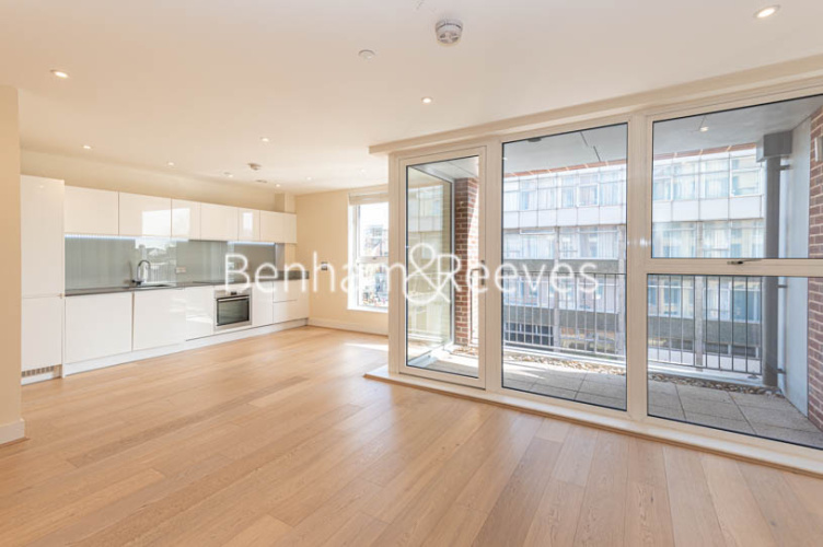 Studio flat to rent in King Street, Hammersmith, W6-image 7